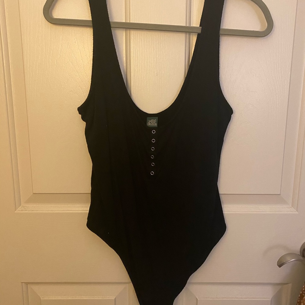 Wild Fable Snap Placket Bodysuit in Black